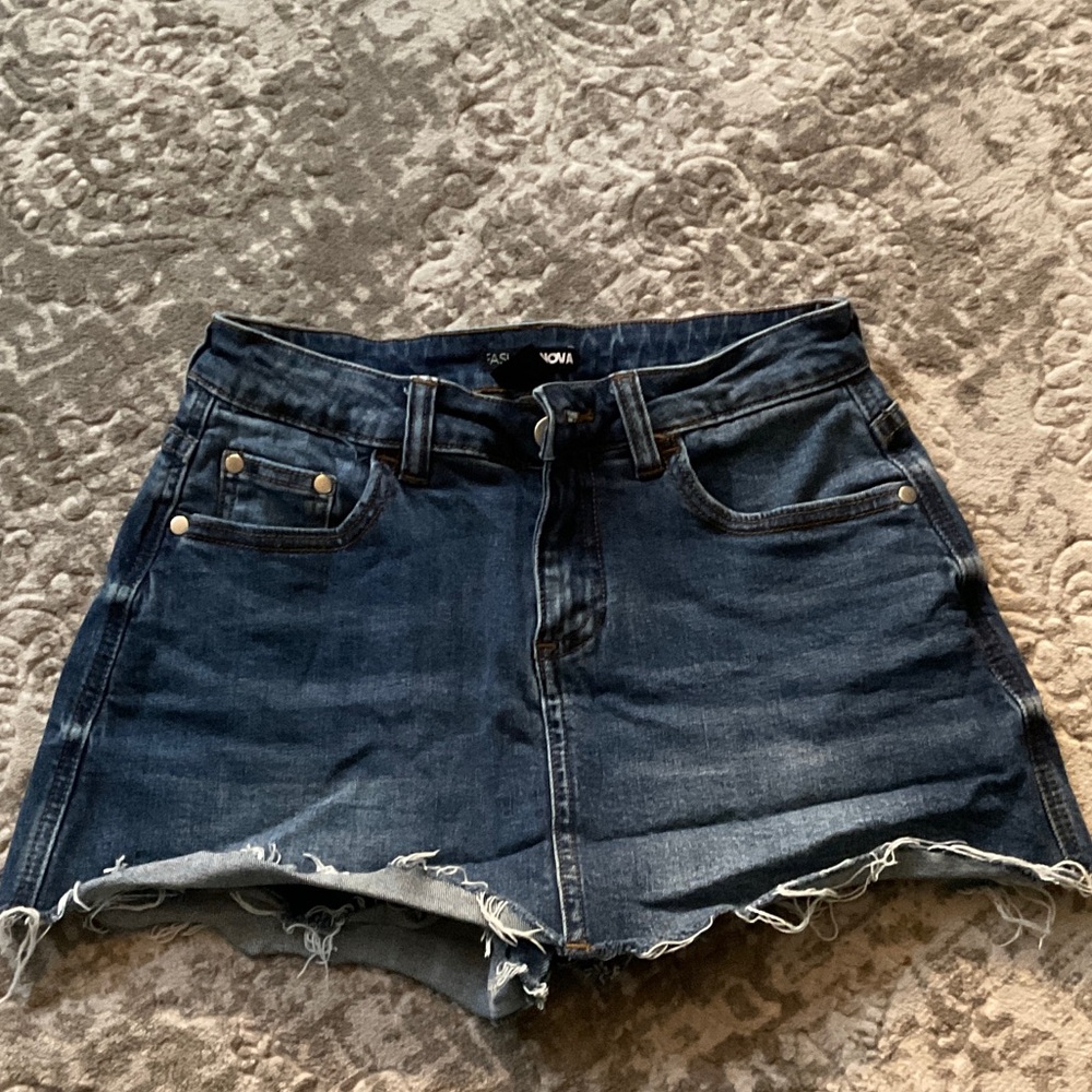 Fashion Nova Blue Denim skirt shorts.